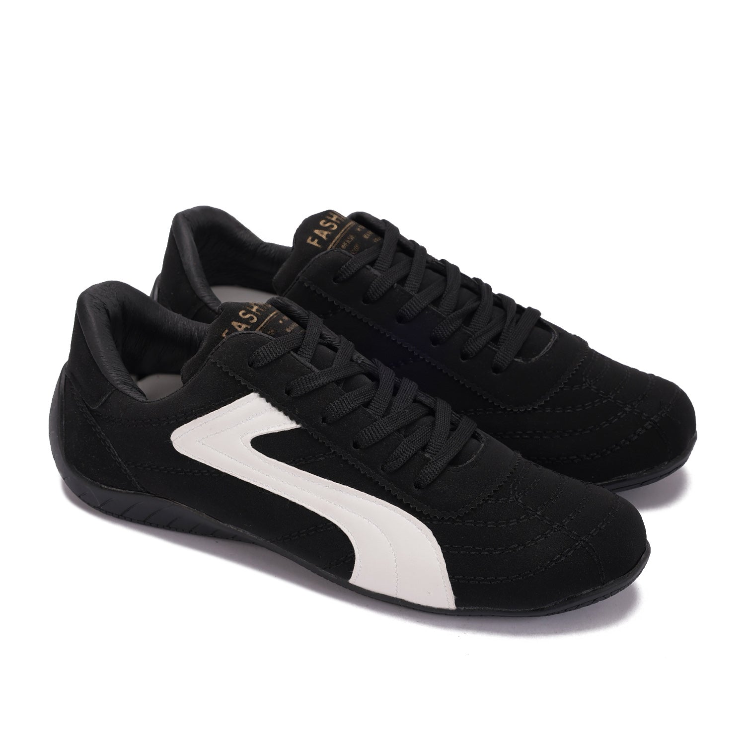 Vintage-Style Slim Profile Sneakers - black