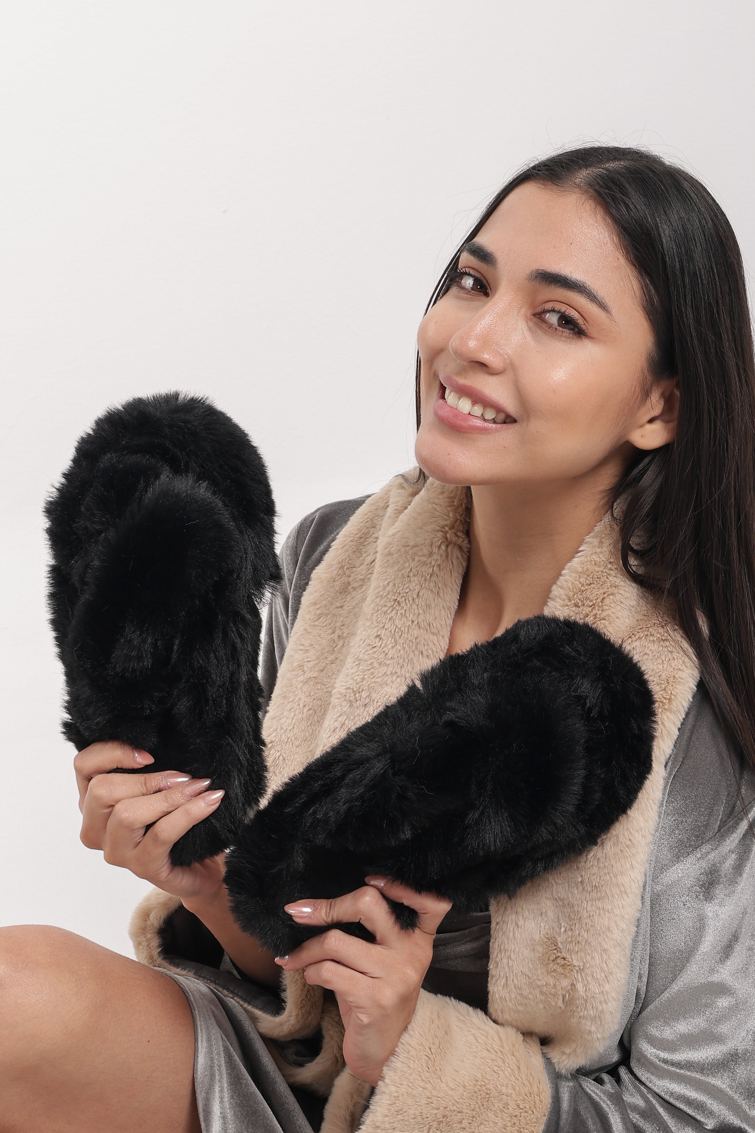 Faux Fur Criss-Cross Slippers - Black