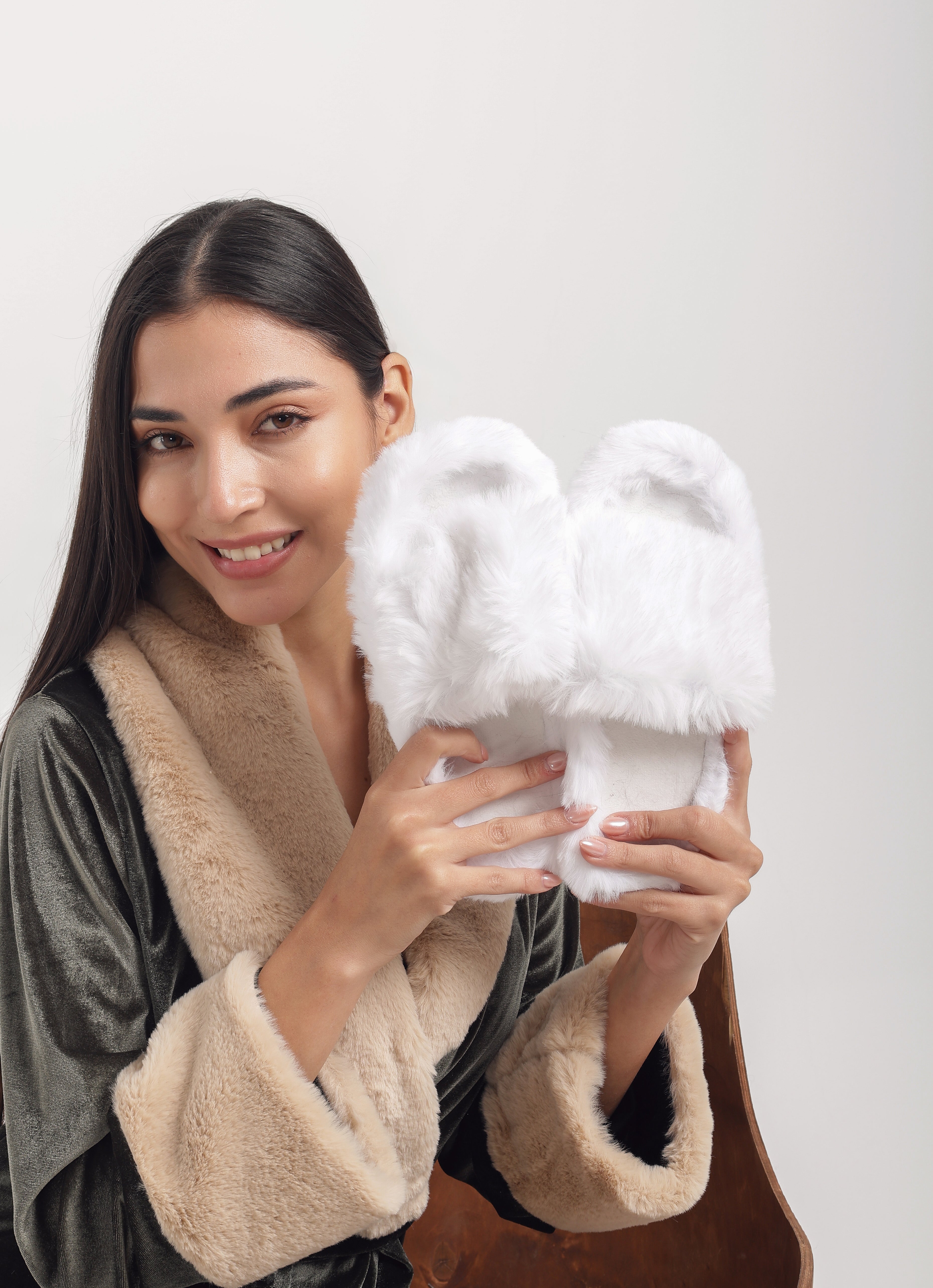 Faux Fur Open-Toe Slipper - White